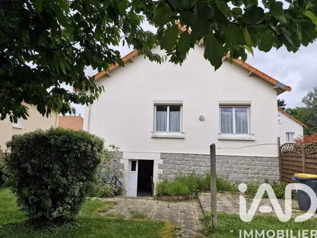maison à combourg (35270)