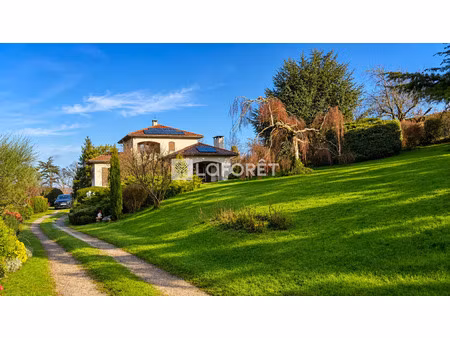 vente maison 4 pièces 130 m² éveux (69210)
