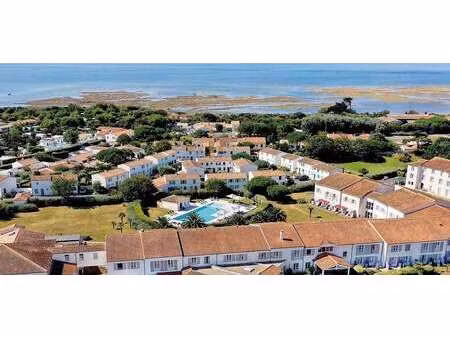 vente appartement t1 piscine à ars-en-ré (17590) : à vendre t1 piscine / 25m² ars-en-ré
