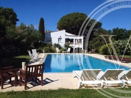villa de 7 pièces de luxe en location saint-tropez  france