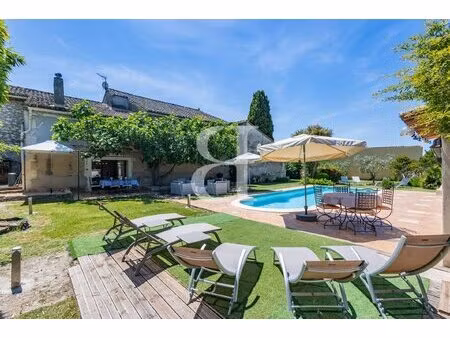 magnifique mas de ville avec piscine à cabannes - exclusivité