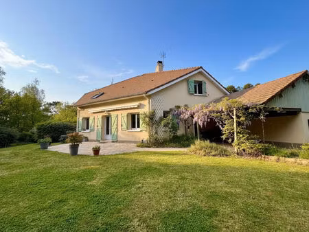 vente maison 7 pièces  185.00m²  brette