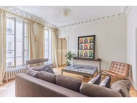 appartement de 2 pièces de luxe en location à chatelet les halles  louvre-tuileries  palai