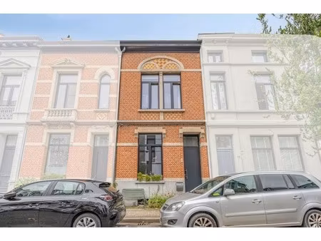 huis te koop in antwerpen met 2 slaapkamers