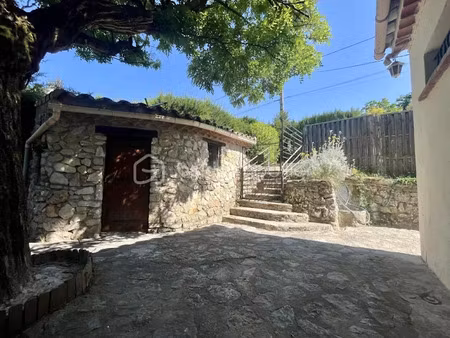 vente maison 3 pièces 63 m² à saint-paul-en-forêt (83440)  349 500 €