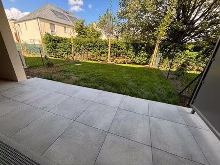 appartement 2 pièces avec jardin et parking