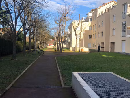 location appartement 2 pièces  51.18m²  franconville
