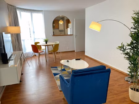 location appartement 3 pièces  69.50m²  lognes