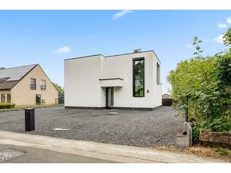 huis te koop in putte met 4 slaapkamers