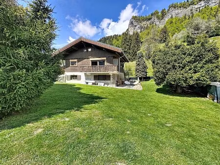 tres joli chalet vue mont blanc et terrain plat constructible sur les hauteurs de saint...