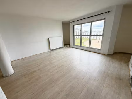 appartement cergy 3 pièce(s) 74.03 m2