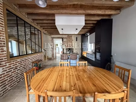 maison de caractère avec maison d'amis — billy