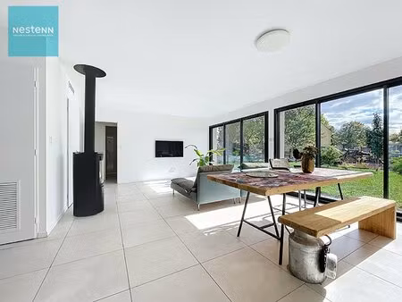 maison contemporaine récente  plain pied à vendre  5 pièces  garage et jardin ...