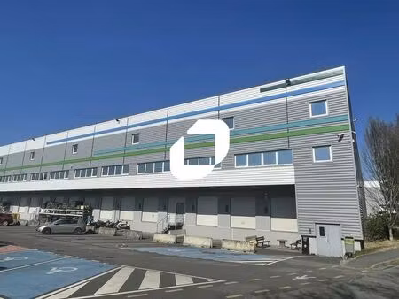 location bureaux 450 m²