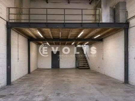 vente local d'activités 310 m²