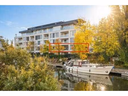 appartement de luxe avec vue frontale sur la lys et les bate