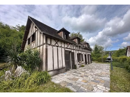 maison individuelle - 4 chambres - 135m² - 1230m² de terrain - cleres