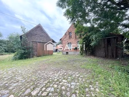 corps de ferme au carré à rénover – steenwerck