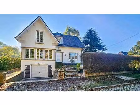 villa 4 façades rénovée – 3 chambres – jardin plein sud