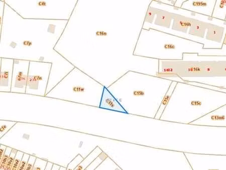 lot 3 : une parcelle de terrain