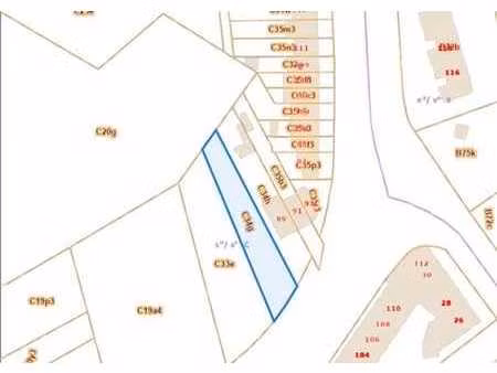 lot 5 : une parcelle de terrain