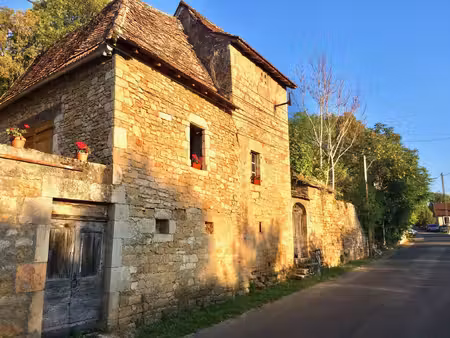 projet de restauration de maisons de vacances dans la vallée du lot