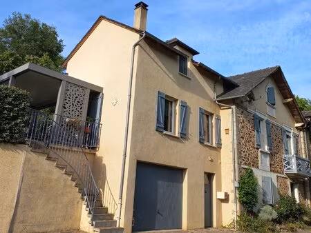 maison sans travaux  vue chateau