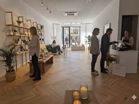 espace commercial idéalement situé à mortsel