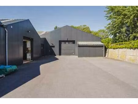 immeuble d'affaires avec appartement loué à vendre à wevelge