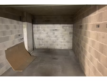 annonce parking/garage à louer