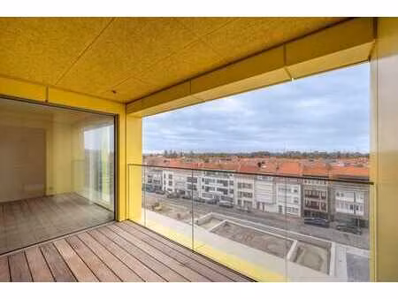 appartement neuf entièrement prêt à emménager avec une larg