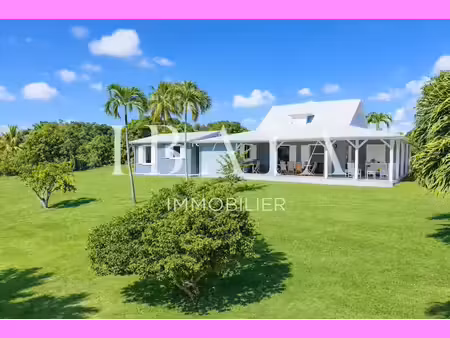 vente maison 7 pièces 161.21 m² à baie mahault (97122)  685 000 €