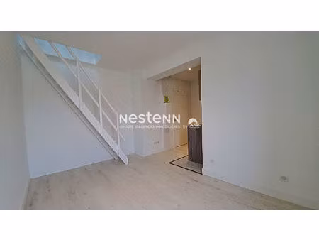 st cyr l'ecole centre ville - studio à louer avec mezzanine