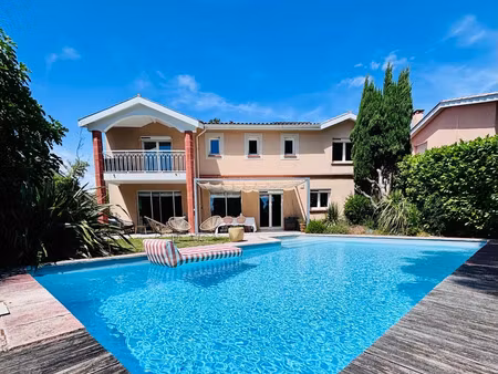 maison d'exception de 189 m² t5 avec piscine – toulouse pourvourville
