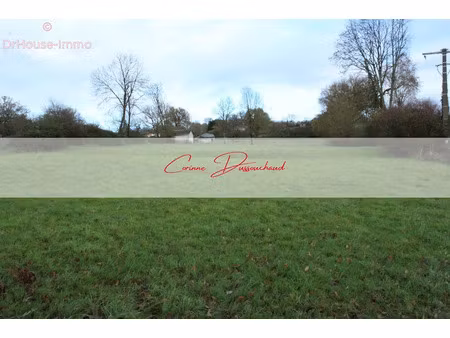 vente terrain 4047 m² à chabanais (16150)  52 320 €