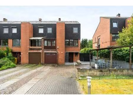 maison semi-détachée avec grand jardin à sint-stevens-woluwe