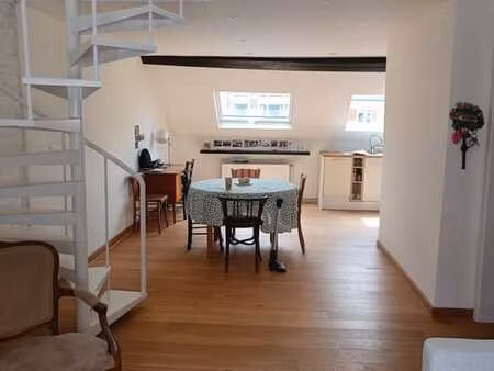 meiser - appartement lumineux en mezzanine