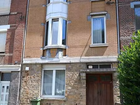 studio rénové – 35 m² – angleur