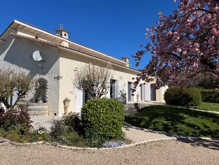 vente maison angouleme st cybard  150m² 6 pièces 355 000€