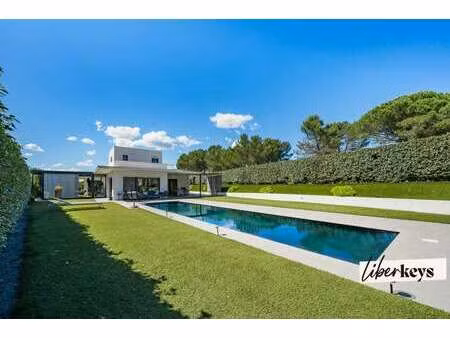 vente maison à saint-raphaël (83530) : à vendre / 270m² saint-raphaël