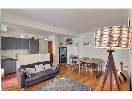 location appartement  m² t-3 à paris 17  1 992 €