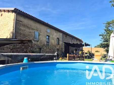 maison de campagne à le vernet-chaméane (63580)
