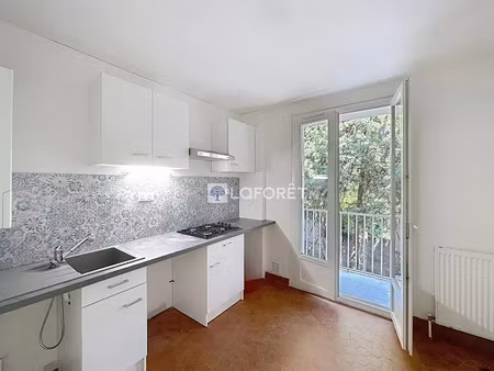 location appartement 2 pièces 52.12 m² à nyons (26110)  685 €