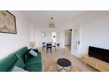 location meublée appartement 4 pièces 75 m² à mont-saint-aignan (76130)  1 299 €