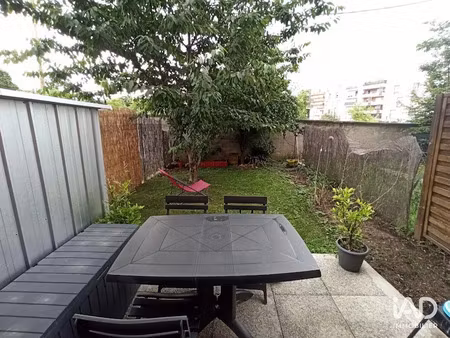 location meublée appartement 1 pièce 27 m² à valenton (94460)  732 €