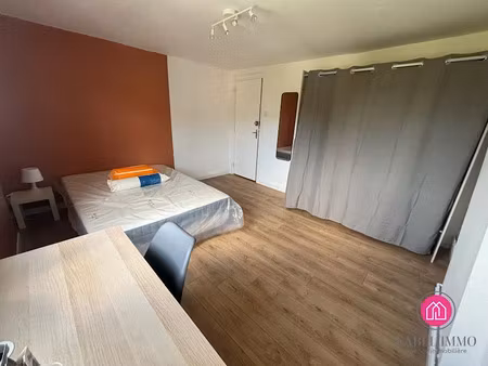 location meublée maison 4 pièces 80 m² à anzin (59410)  380 €