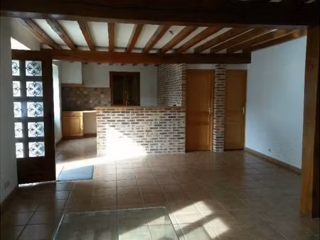 location maison 4 pièces 100 m² à blaincourt-lès-précy (60460)  1 250 €