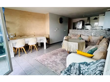 appartement stains 91 m² t-5 à vendre  242 000 €