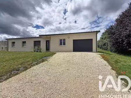 maison à château-l’évêque (24460)
