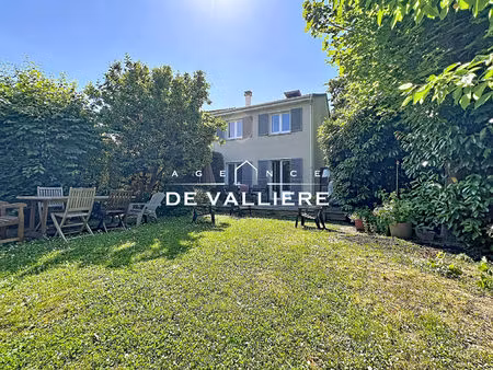 rueil-malmaison - buzenval - maison familiale 6 pièces avec jardin